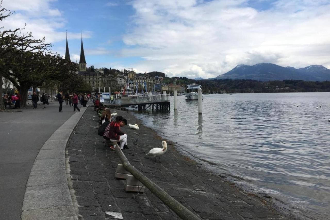 Affordable Rooms In Heart Of Lucerne Extérieur photo