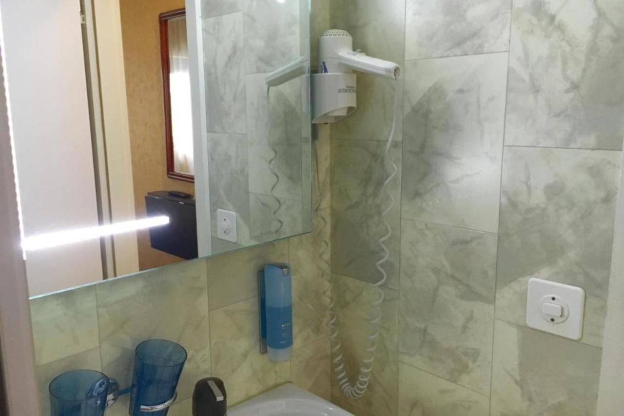 Affordable Rooms In Heart Of Lucerne Extérieur photo