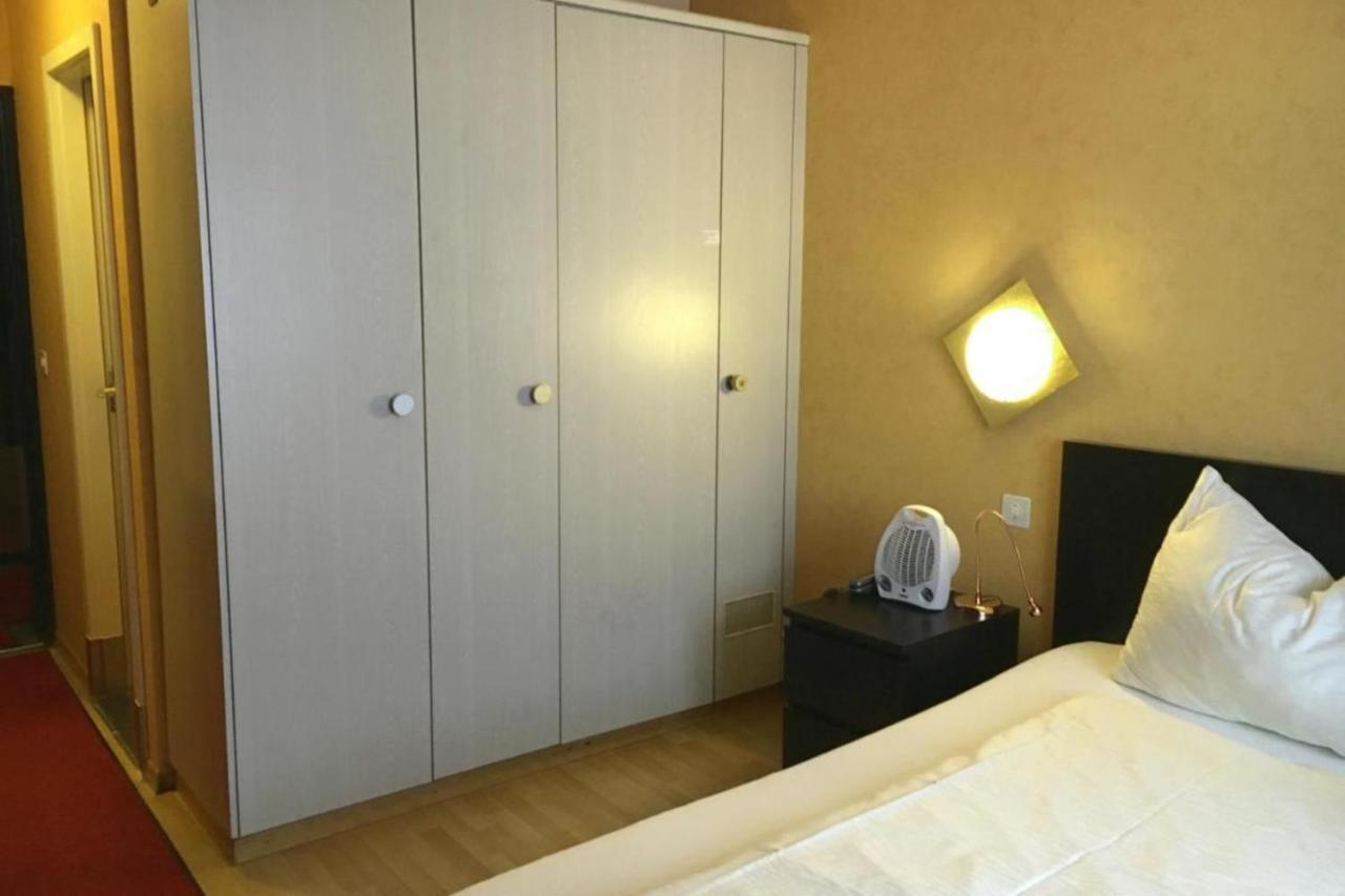 Affordable Rooms In Heart Of Lucerne Extérieur photo